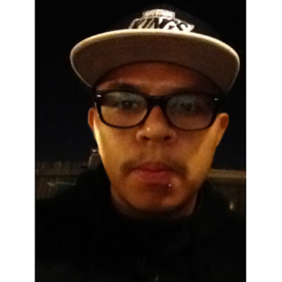 Meet your Posher, Javier - Picture 1 of 1